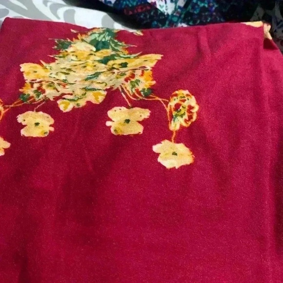 Lularoe - Picture 1 of 1
